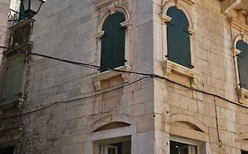 B&B Palace Basilico 1580.